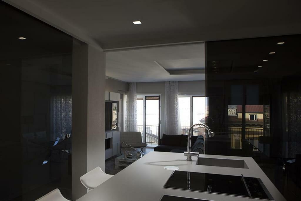 Crystal Skyline Neapolis Appartement